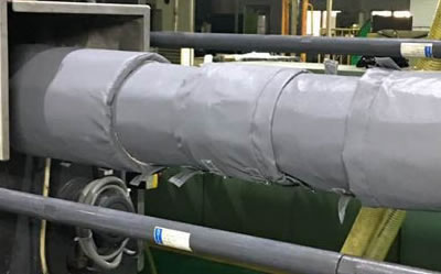 注塑機<a href=http://www.hafoxiaoxue.cn/e/tags/?tagname=%E4%BF%9D%E6%B8%A9%E8%A1%A3 target=_blank class=infotextkey>保溫衣</a>的好處